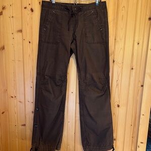 GAP Women's Brown Cargo Pants